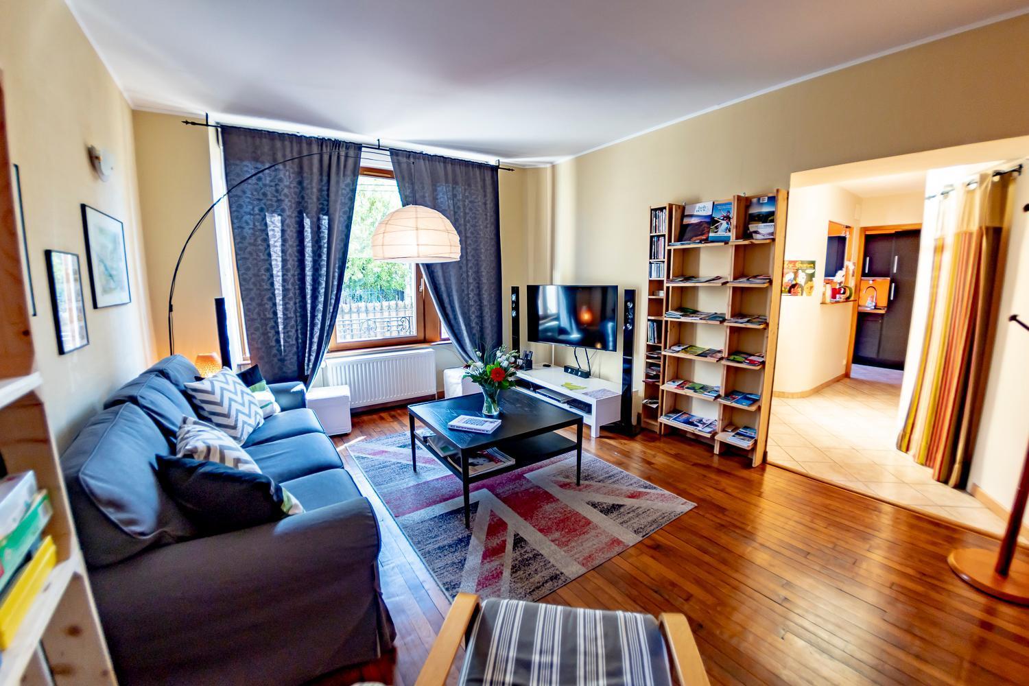 L'Enchantraine - Gite Tout Confort Et Tarif Tout Inclus - Appartement Spacieux Et Accueillant Sur 埃皮纳勒 外观 照片